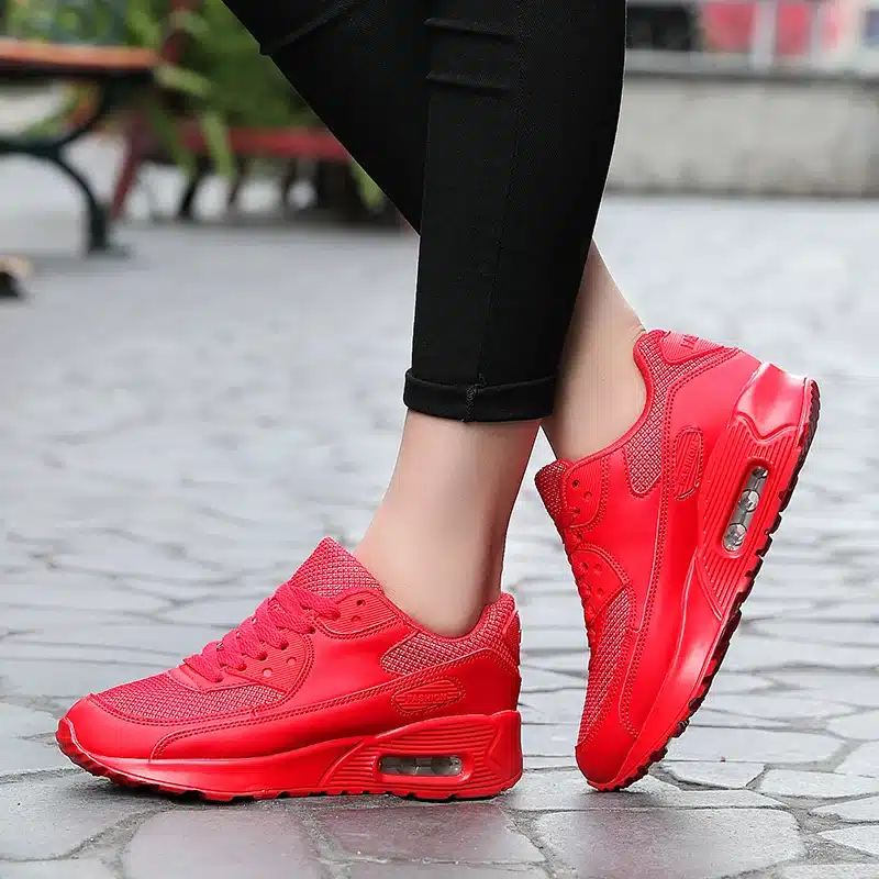 Women running shoes 2018 new outdoor men sport shoes breathable mesh soft athletics Jogging sport women sneaker shoes woman 23