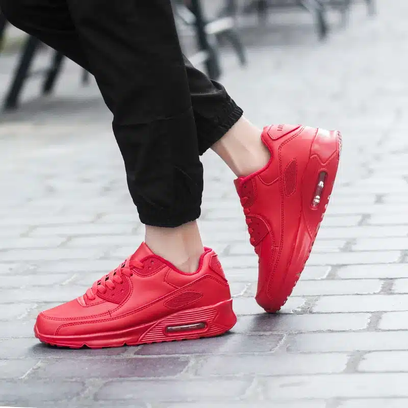Women running shoes 2018 new outdoor men sport shoes breathable mesh soft athletics Jogging sport women sneaker shoes woman 33