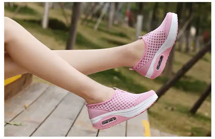 dobeyping 2018 Spring Summer Women Shoes Breathable Mesh Woman Flats Shoe Platform Ladies Sneakers Slip On Swing Ladies Footwear 9