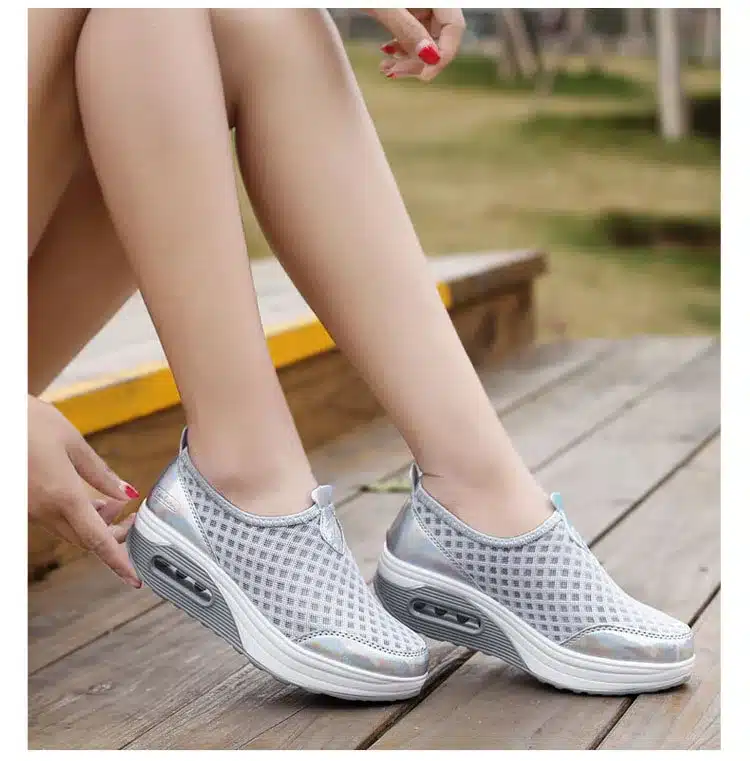 dobeyping 2018 Spring Summer Women Shoes Breathable Mesh Woman Flats Shoe Platform Ladies Sneakers Slip On Swing Ladies Footwear 11