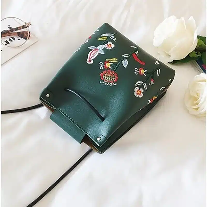 DAUNAVIA NEW Fashion Woman Mini Embroidery Bucket Designer Messenger Bags Women Shoulder Bag Handbags Ladies Small Flap Bolsa 3
