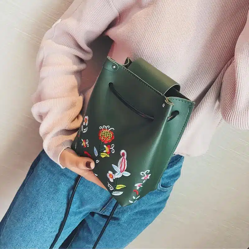 DAUNAVIA NEW Fashion Woman Mini Embroidery Bucket Designer Messenger Bags Women Shoulder Bag Handbags Ladies Small Flap Bolsa 4