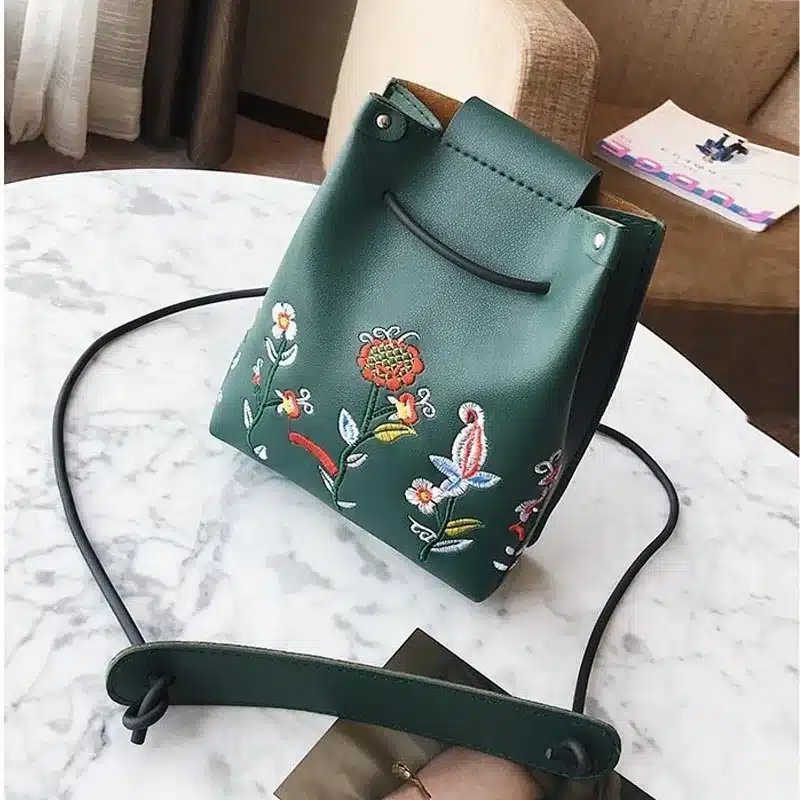 DAUNAVIA NEW Fashion Woman Mini Embroidery Bucket Designer Messenger Bags Women Shoulder Bag Handbags Ladies Small Flap Bolsa 5