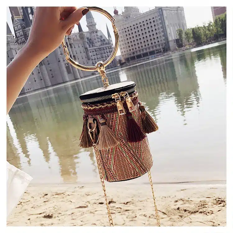 2018 Summer Fashion New Handbag High quality Straw bag Women bag Round Tote bag Hand Metal Ring Tassel Chain Shoulder Travel bag 14