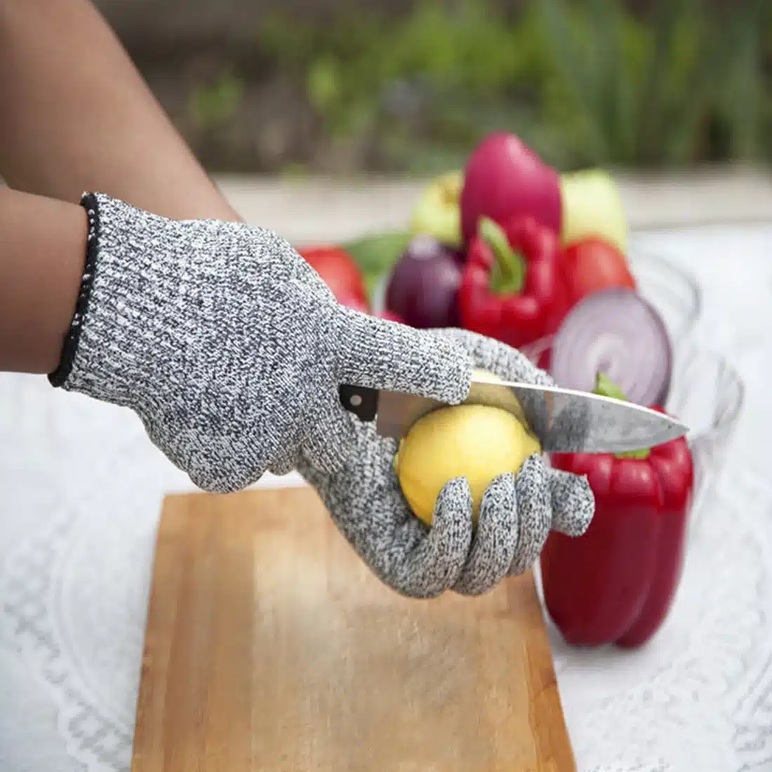 Cut-resistant Anti-Knife Glove Chain Saw Safty Gloves Level 5 Protection Hunting Survival Gear Travel Tool Camping Size L XL 20