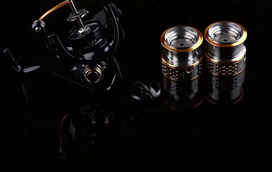 Tsurinoya Metal Fishing Reels Spinning Reel Left / Right Hand with one Spare Spool 9BB Carp Fishing Reel 16