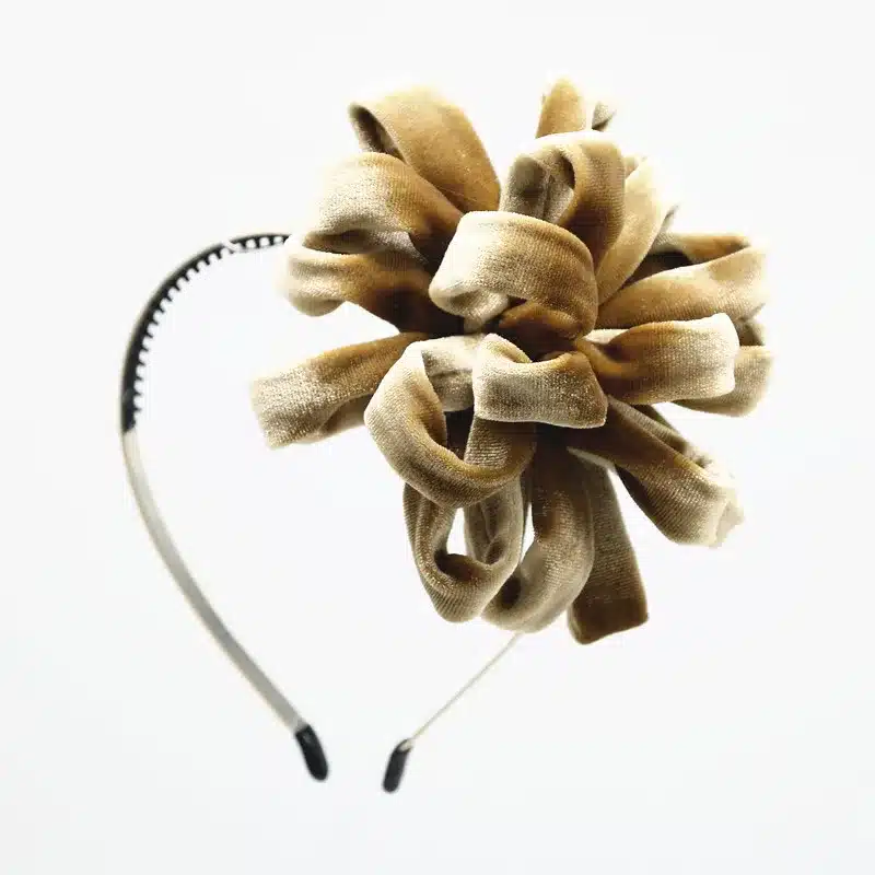 NEW winter Velvet pompom flower girls hairbands on metal headband with teeth children hair accessories 11