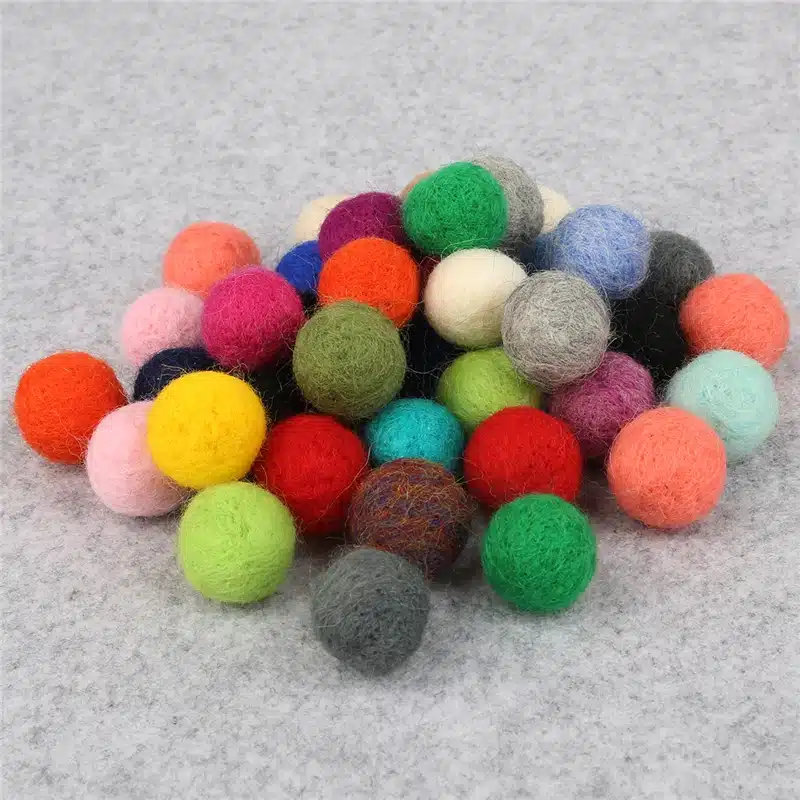 Vintage 20/Bag Diameter 15mm/20mm Wool Felt Ball Random Hole Yarn Hair Ball Headband Decoration For Women Hair Jewelry Accessory 12
