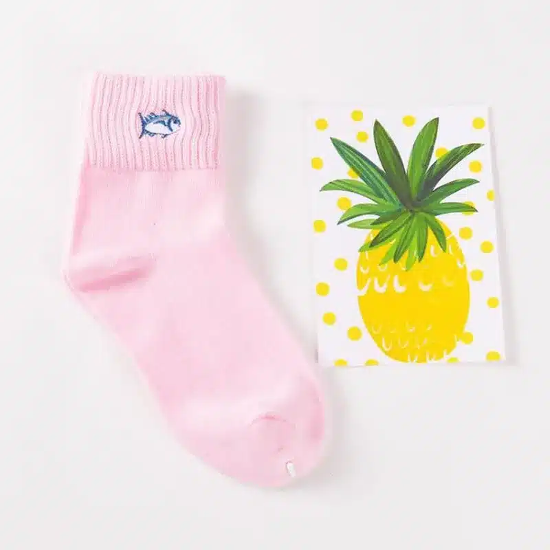 1 Pair Women Fashion Embroidery Dog Patterns Cotton Winter Socks Cute Cartoon Pug Bulldog Sock Female Animal Short Socks 13