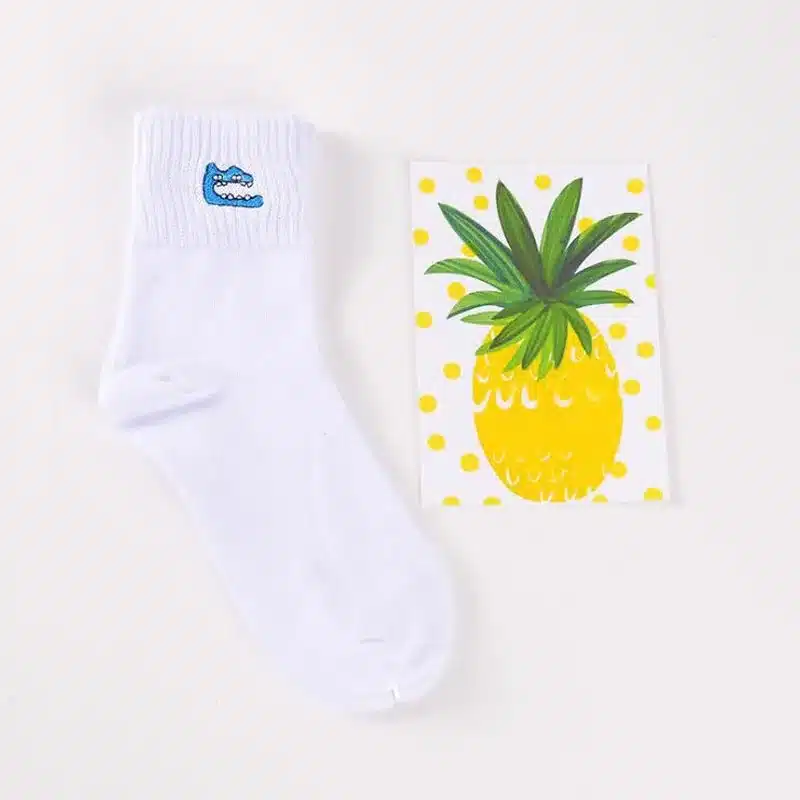 1 Pair Women Fashion Embroidery Dog Patterns Cotton Winter Socks Cute Cartoon Pug Bulldog Sock Female Animal Short Socks 30