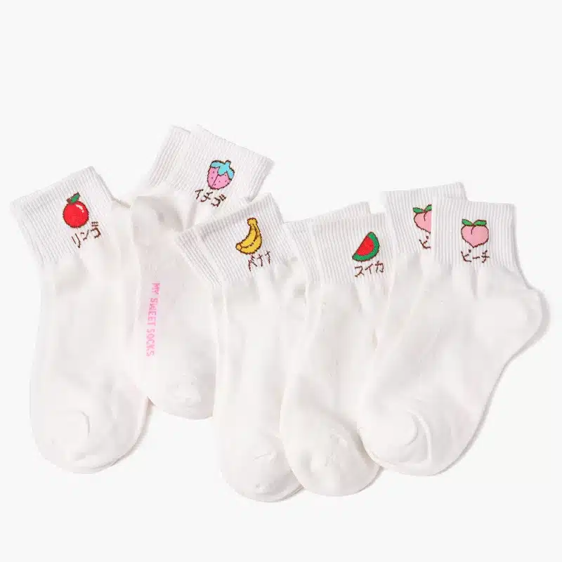 Adult Size Fruits with Japanese Kana Socks Gravity Apple Watermelon Banana Peach Strawberry High Quality 2017New Autumn Winter 2