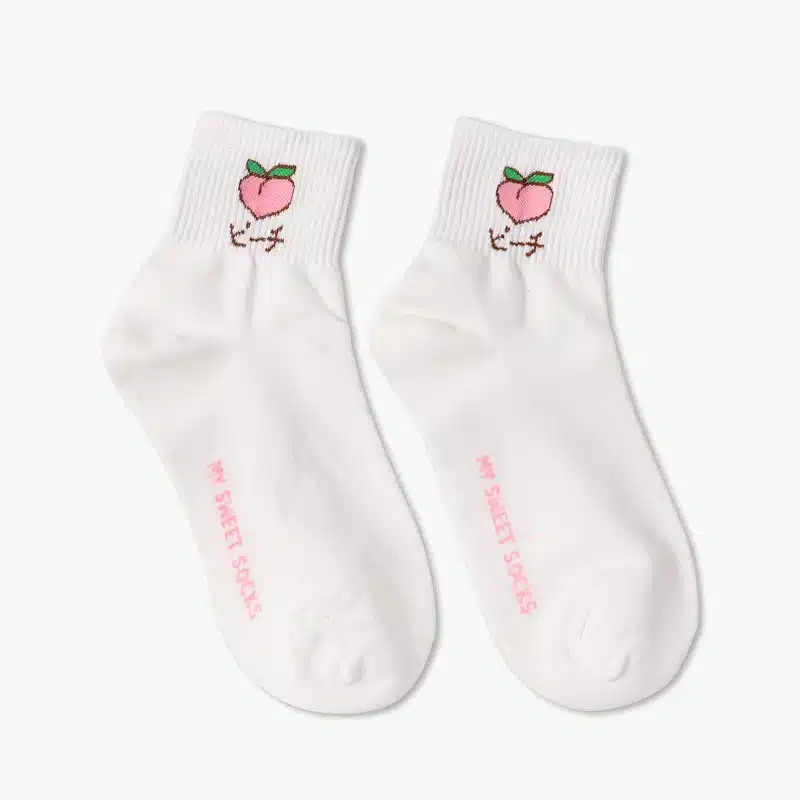 Adult Size Fruits with Japanese Kana Socks Gravity Apple Watermelon Banana Peach Strawberry High Quality 2017New Autumn Winter 9