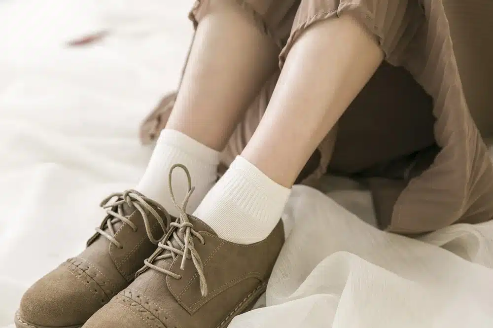 New Women's Fashion Pretty Love Heart Heels Pattern socks Girls Summer Fall Winter Leisure Pure Cotton Meias Funny Cute Warm Sox 18