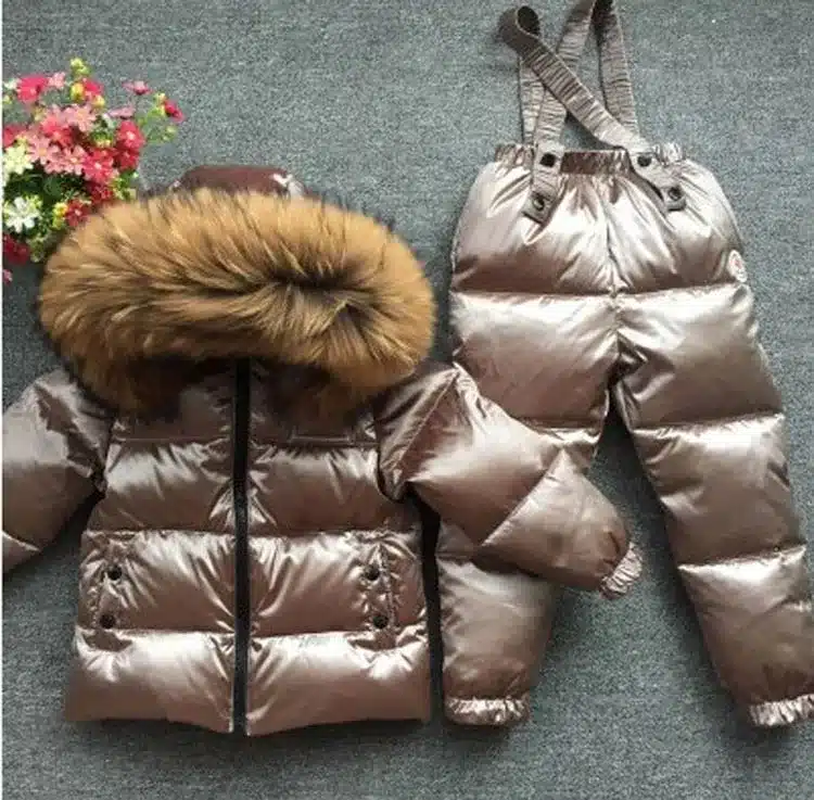 Children's Sets boy girl child's baby extra thick down jacket is full of animal hair collar ski suit top and trousers 26