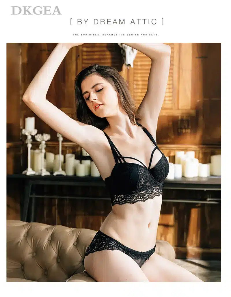 New Top Sexy Underwear Set Cotton Push-up Bra and Panty Sets 3/4 Cup Brand Green Lace Lingerie Set Women Deep V Brassiere Black 10