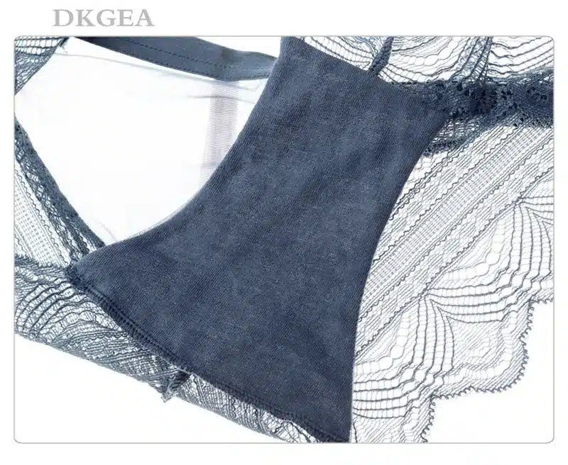 New Top Blue Bra Panties Set Lace Lingerie Thin Cotton Brassiere Wire Free Embroider Bra Women Underwear Set Sexy Deep V Gather 20