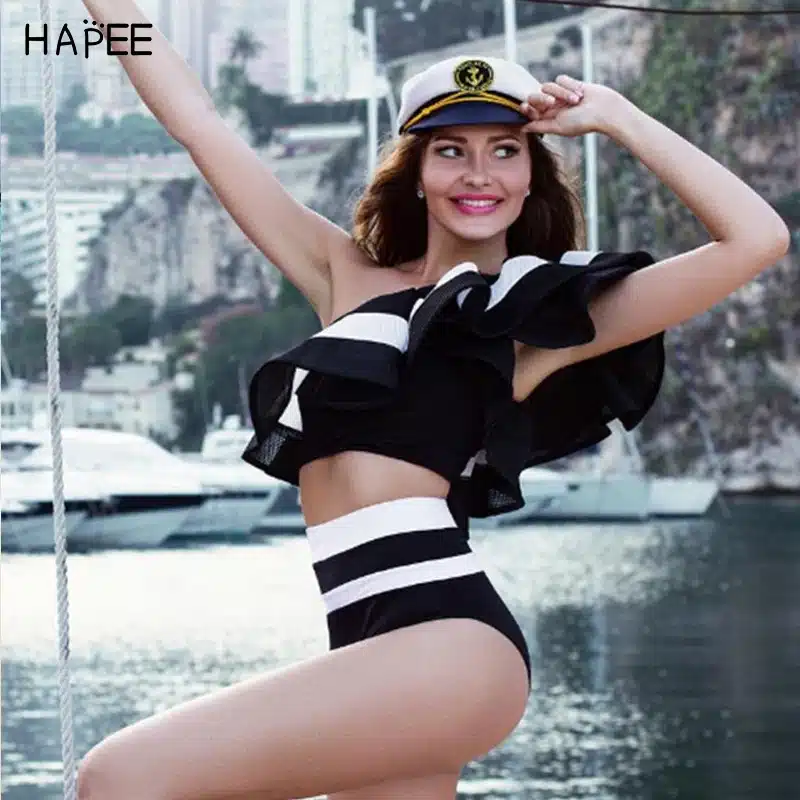 2018 New Summer Black White Ruffles Swimsuit Women Striped Two Piece Bikini Set One Off Shoulder Swimwear Sexy Beach Biqiuni 18
