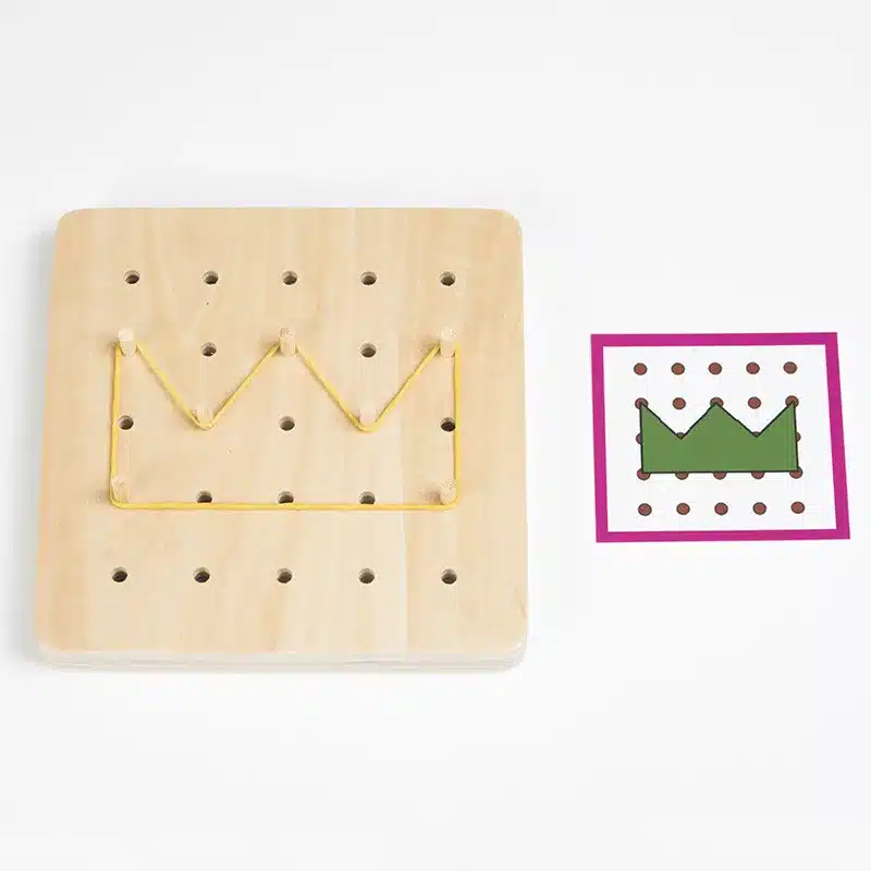 Baby Toy Montessori Creative Graphics Rubber Tie Nail Boards with Cards Childhood Education Preschool Kids Brinquedos Juguetes 3