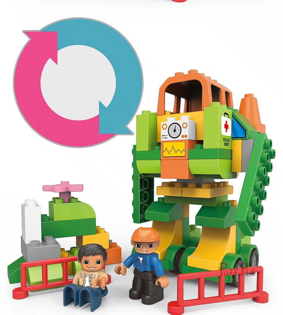 61PCS Medical Ambulance Robot Car Big Size Building Blocks Compatible Legoed Duploe City Bricks Educational Toys For Child Gifts 16