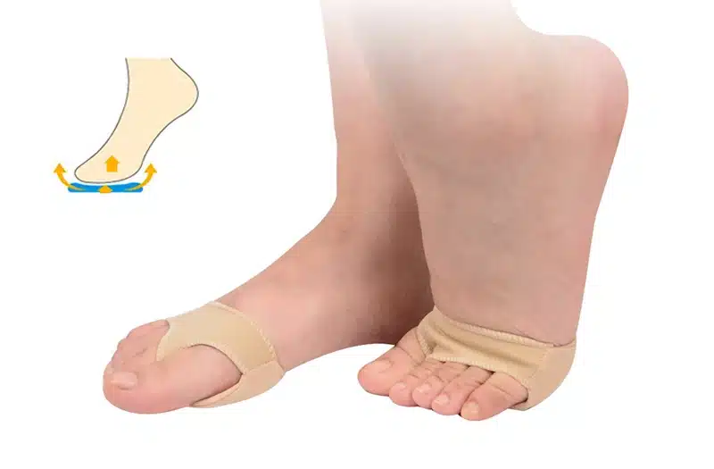 Soumit Comfortable Silicone Gel Half Yard Pads for Relieve Pressure Antislip Protector Relief Foot Pain Antalgic Massage Insoles 19