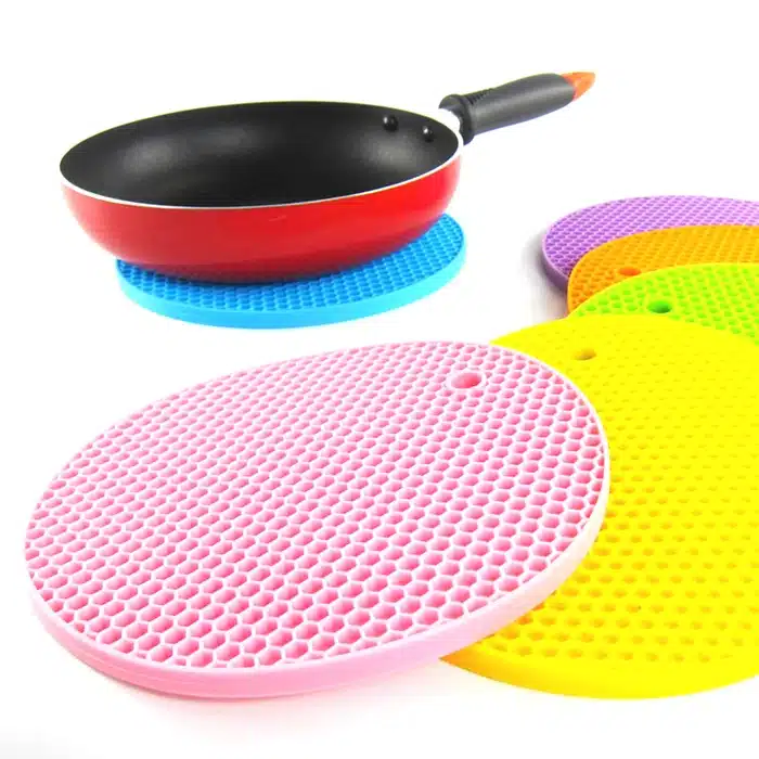 18cm Round Heat Resistant Silicone Mat Drink Cup Coasters Non-slip Pot Holder Table Placemat Kitchen Accessories 11