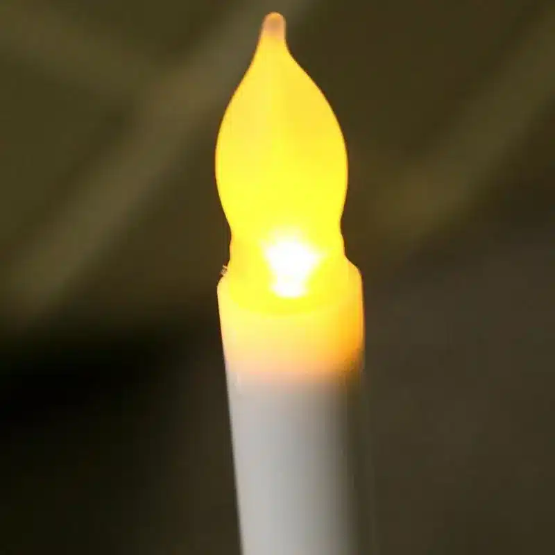 Extensive Use Of A Set Of 12 Plastic Strip Lamp Head Flame Flicker LED Candle 2