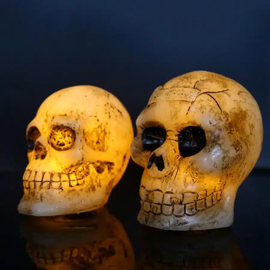 Flameless Human Mini Skull LED Candles Lamp Paraffin Wax Electronic Candle Light Halloween Toy Holiday Party Gift Decor 20