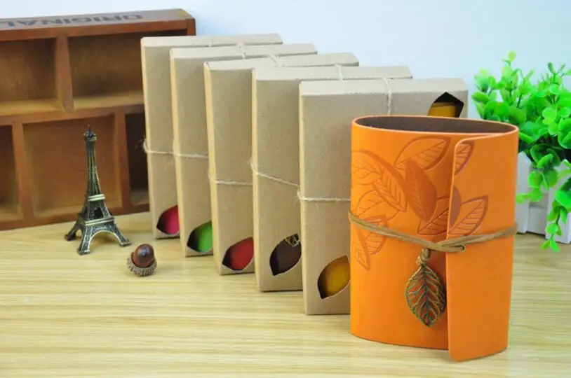 7 Inch 18.5x12.5cm PU Leather Vintage Khaki Paper Maple Leaf Photo Album Diary Notebook 80 Sheets Steel Ring Binding Lron Leaves 28