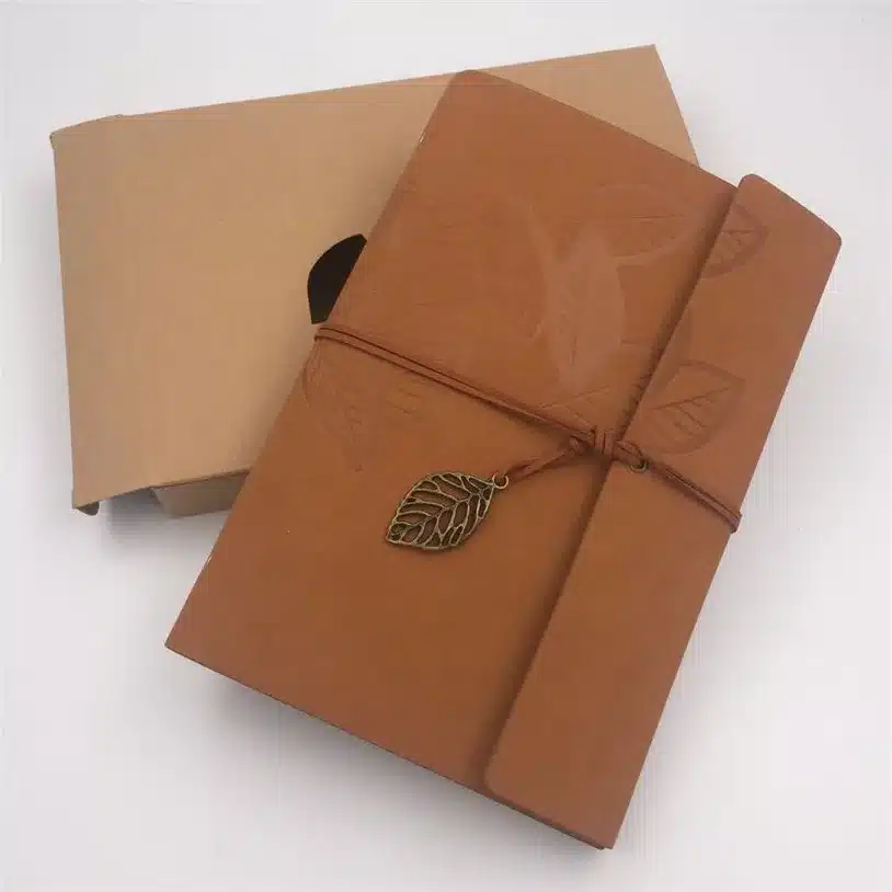 7 Inch 18.5x12.5cm PU Leather Vintage Khaki Paper Maple Leaf Photo Album Diary Notebook 80 Sheets Steel Ring Binding Lron Leaves 45