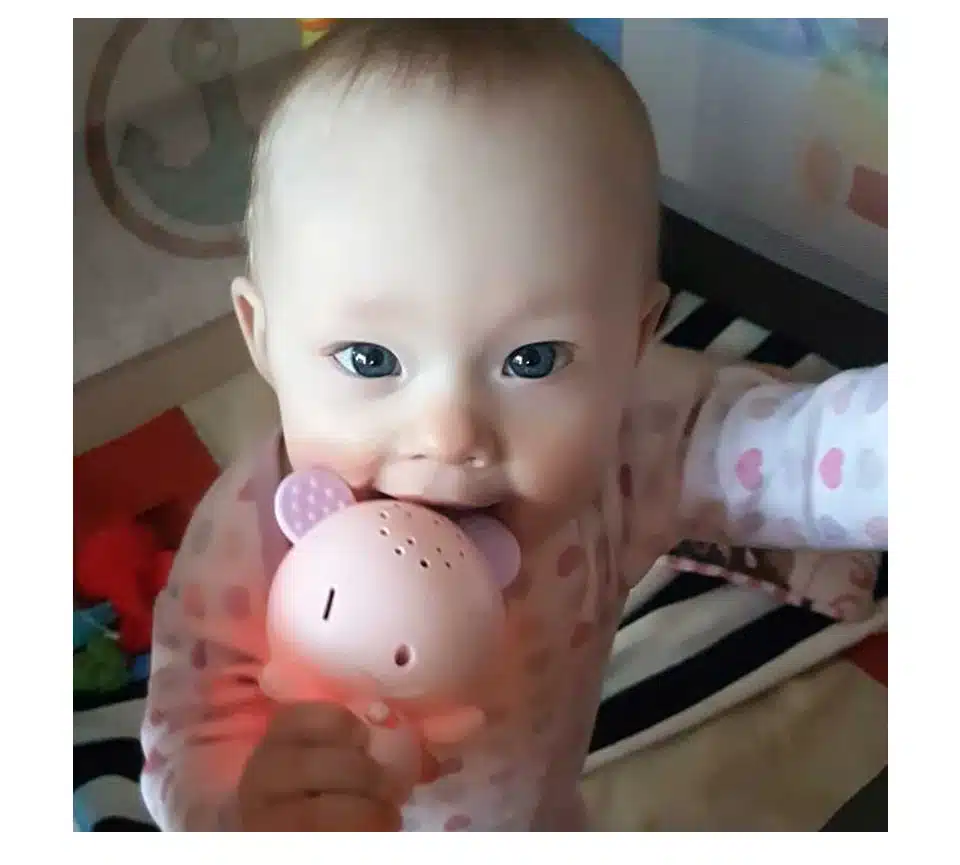 Baby Hand Bell Music Rhythm Lighting Cute Sand Hammer Newborn toy 0-12 Months Educational Rattles for kids BEI JESS 11