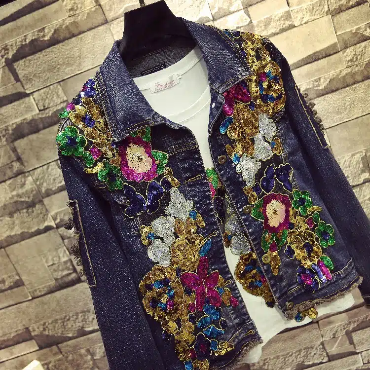 2018 Spring Jacket Women Denim Embroidery Rose Floral Beading Pearl Sequin Patch Epaulet Ripped Hole Bomber Denim Jacket 12