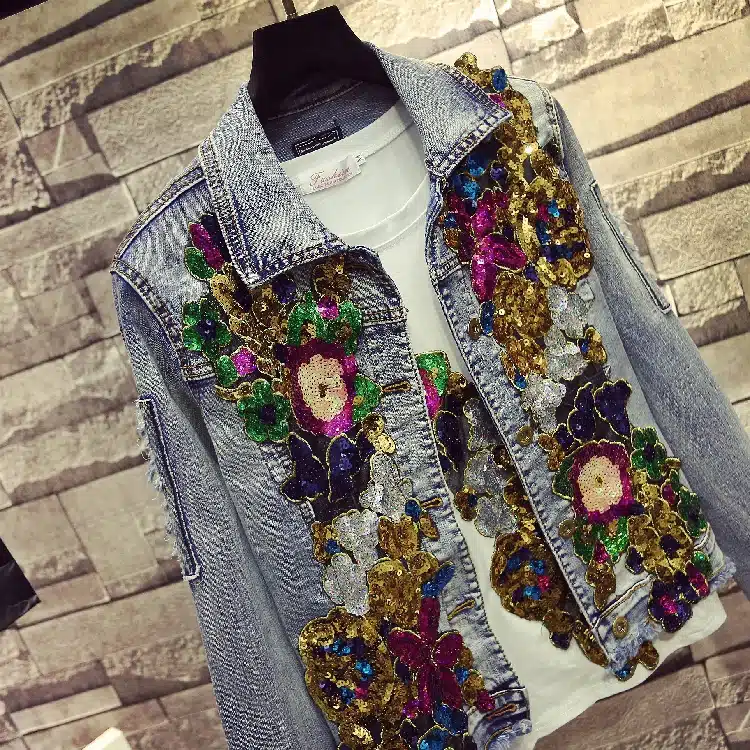 2018 Spring Jacket Women Denim Embroidery Rose Floral Beading Pearl Sequin Patch Epaulet Ripped Hole Bomber Denim Jacket 18