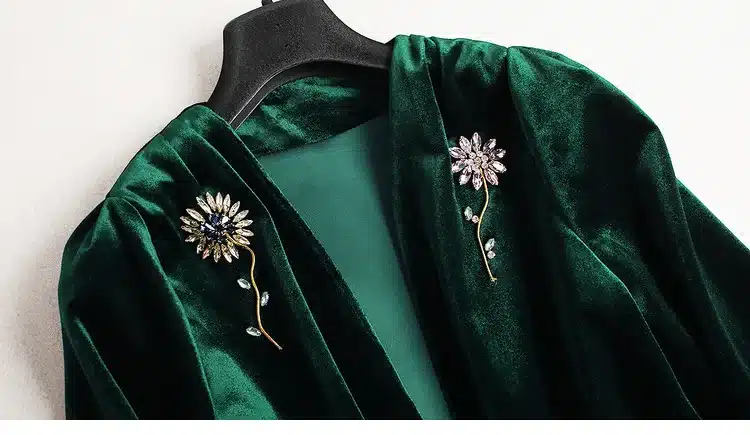 UK Winter New Style Beading Luxury Cardigan Jackets 2018 Long Sleeve Green / Black Spring Flower Velvet Beaded Jacket Women 16