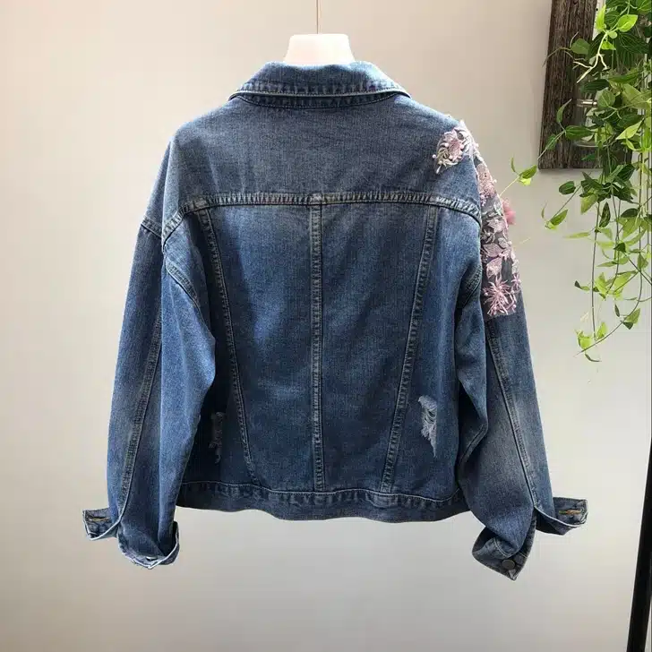 2018 Spring Autumn Jeans Jacket Coat Woman New Heavy Stereo Pink Flower Embroidered Hole Denim Jackets Student Basic Coats 3