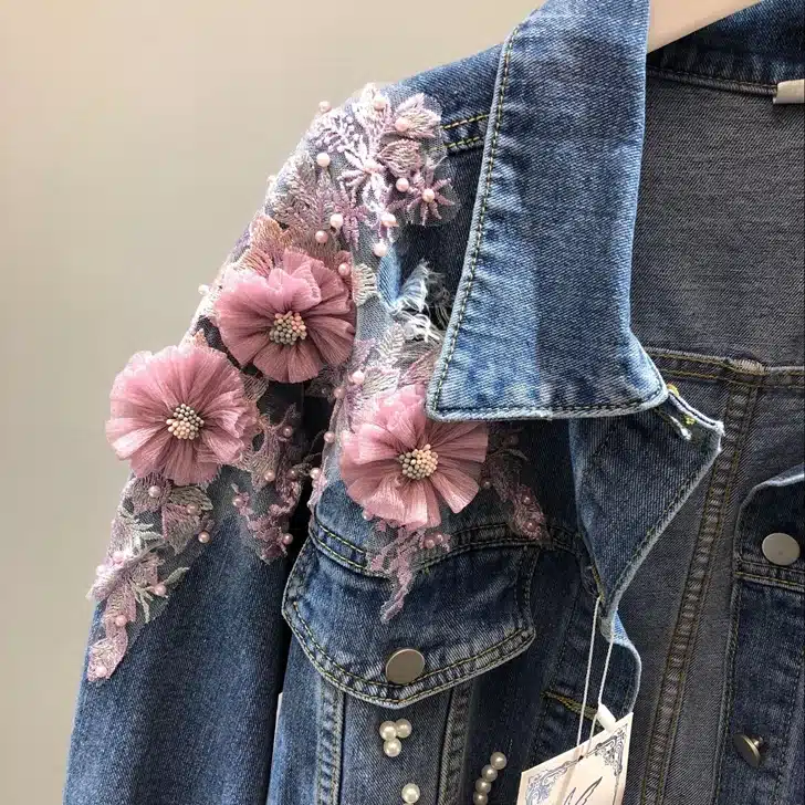 2018 Spring Autumn Jeans Jacket Coat Woman New Heavy Stereo Pink Flower Embroidered Hole Denim Jackets Student Basic Coats 4
