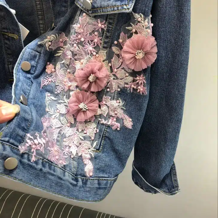 2018 Spring Autumn Jeans Jacket Coat Woman New Heavy Stereo Pink Flower Embroidered Hole Denim Jackets Student Basic Coats 8