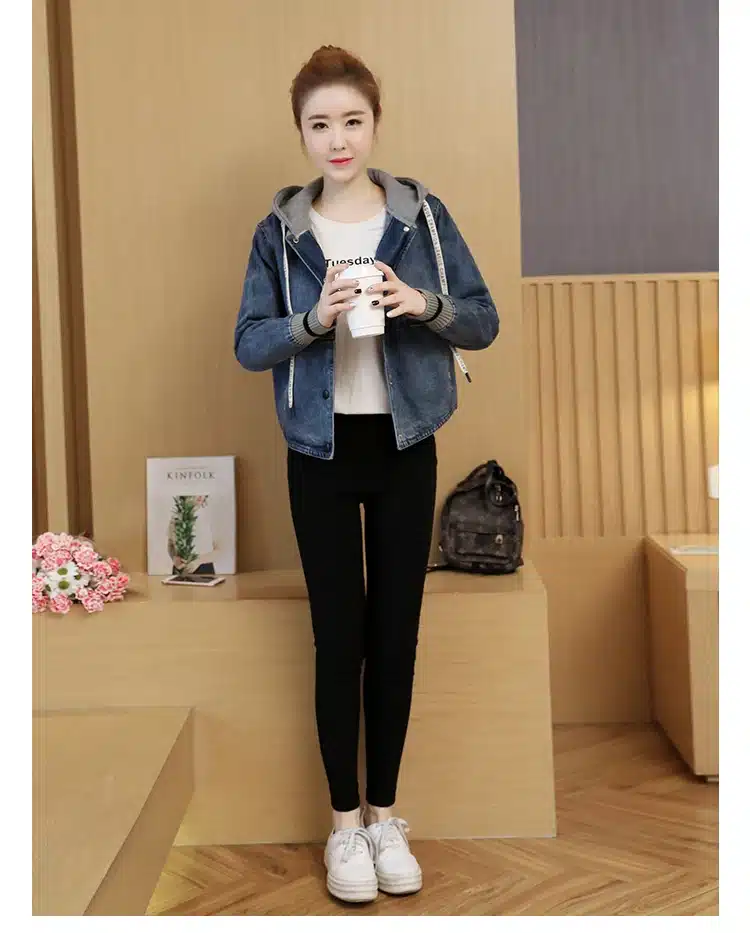 2018 Spring Autumn Women Jeans Jacket Loose Outerwear Fashion Casual Stitching Hooded Denim Jacket Cute Female Short Denim Tops 17