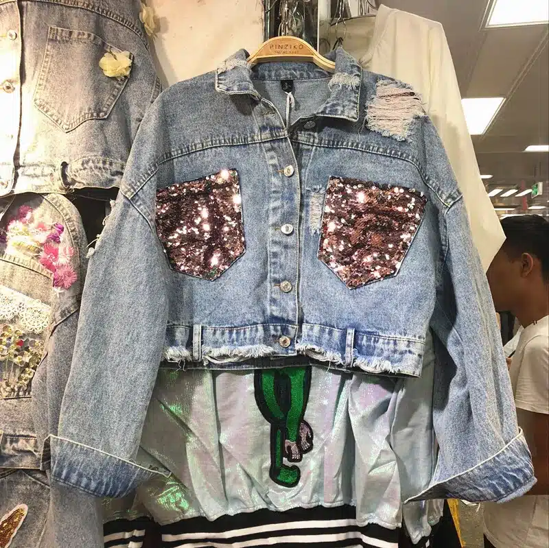 Short Denim Jacket Coat Female Student Loose Spring Autumn Sequins Irregular Short Jeans Jacket Women Holes Denim Coats 1
