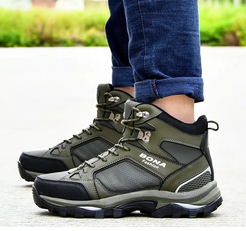 BONA Men Boots Anti-Skidding Leather Shoes Men Popular Comfy Spring Autumn Men Shoes Short Plush Snow Boots Durable Outsole 27