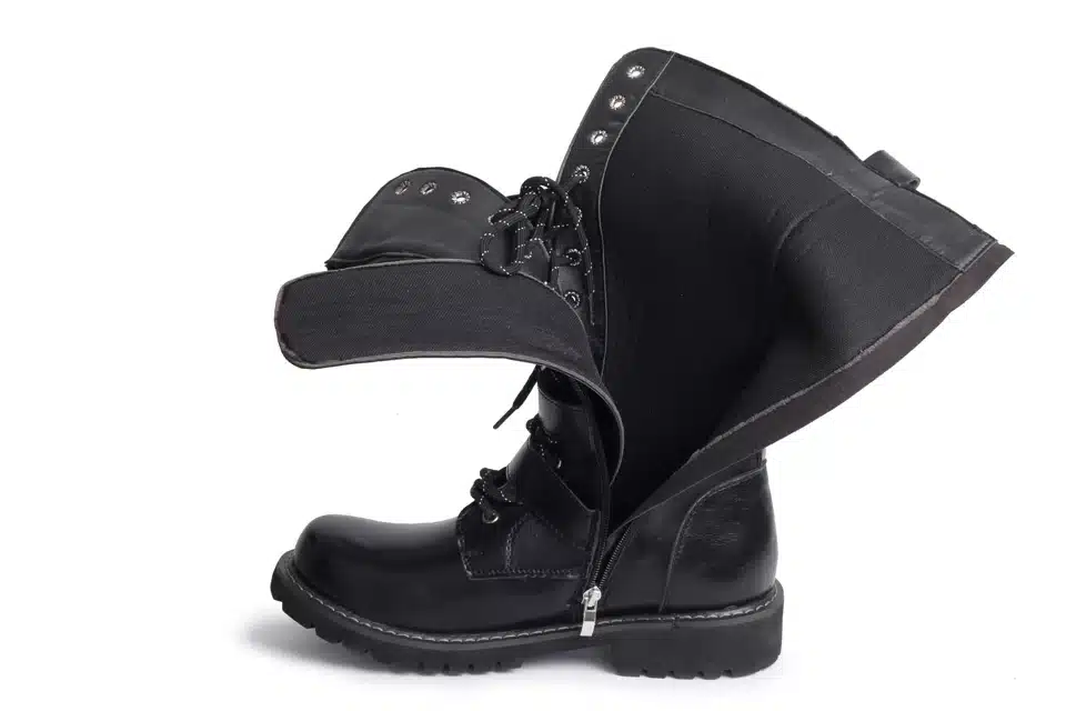 ZERO MORE Army Boots Men High Military Combat Boots Metal Buckle Punk Mid Calf Male Motorcycle Boots Lace Up Men's Shoes Rock 12