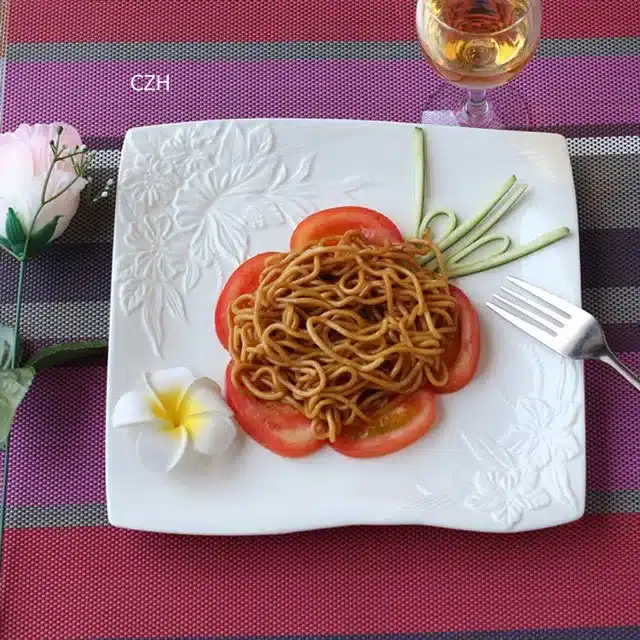 Flower Stamped Ceramics Flat Dinner Plate Set Decorative Porcelain Serving Dish Dinnerware for Beef Steak, Salad and Spaghetti 10
