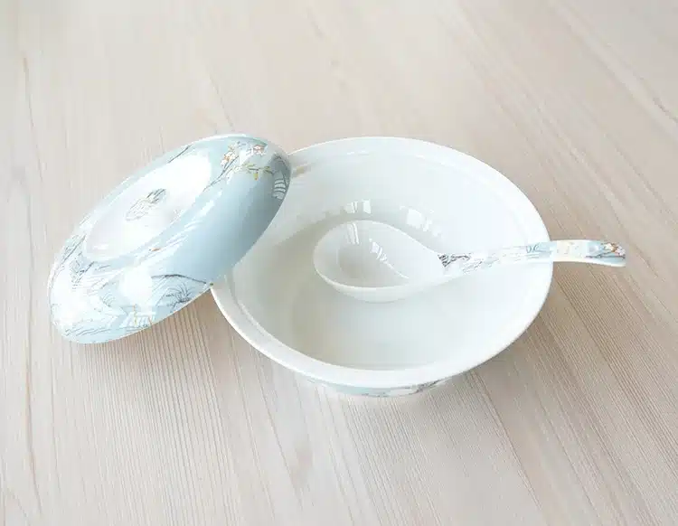 Boutique European Hand Painted White Crane Bone Dishes Tableware Rice Bowl with Lid Soup Basin Large Noodles Big Food Dish 5