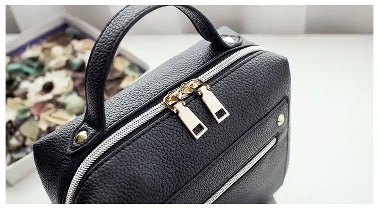2018 New Tassel Fashion Pu Leather Solid Women Handbags Hotsale Ladies Shopping Bag Casual Shoulder Messenger Crossbody Bags 34