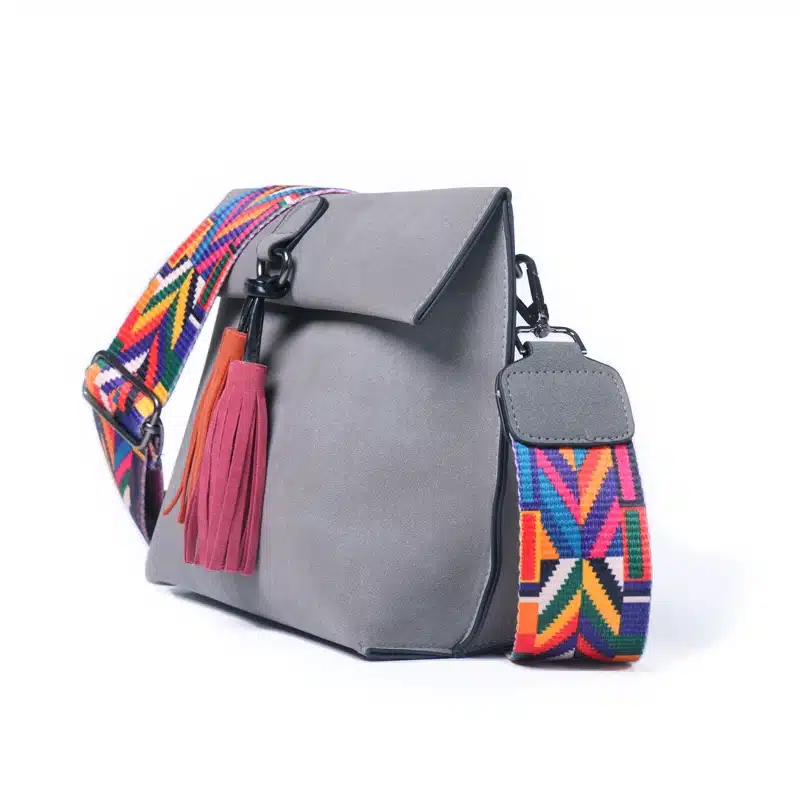 DAUNAVIA Brand Women Messenger Bag Crossbody Bag tassel Shoulder Bags Female Designer Handbags Women bags with colorful strap 18