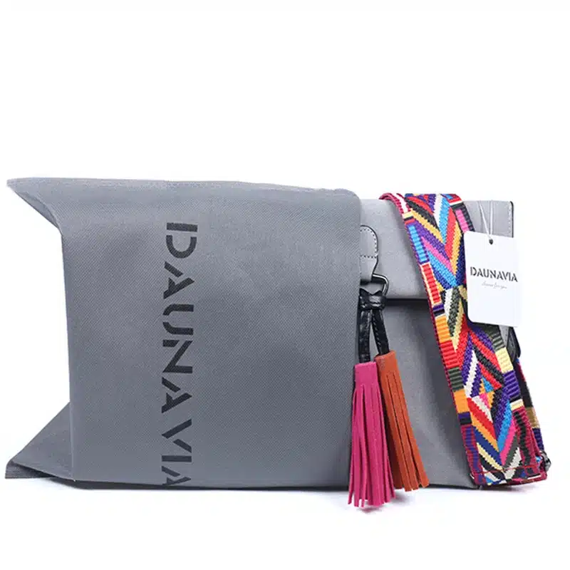 DAUNAVIA Brand Women Messenger Bag Crossbody Bag tassel Shoulder Bags Female Designer Handbags Women bags with colorful strap 26