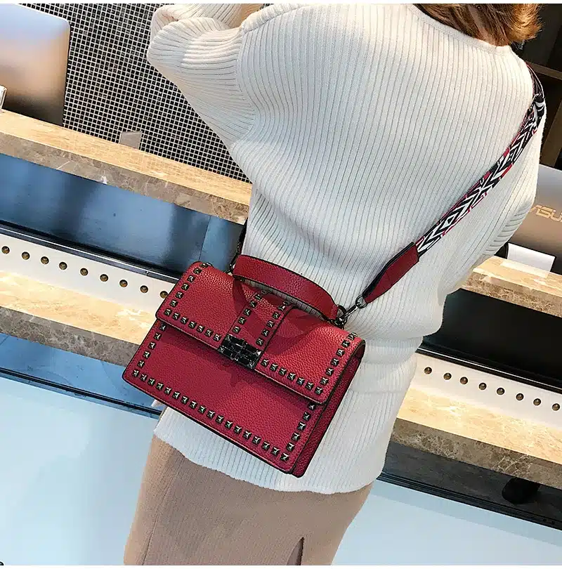 2018 Brand Women Bags Luxury Handbags Women Messenger Bags Cover Rivet Bag Girls Fashion Shoulder Bag Ladies PU Leather Handbags 9