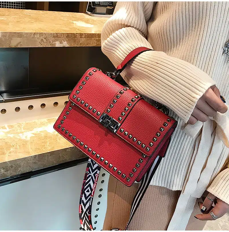 2018 Brand Women Bags Luxury Handbags Women Messenger Bags Cover Rivet Bag Girls Fashion Shoulder Bag Ladies PU Leather Handbags 10