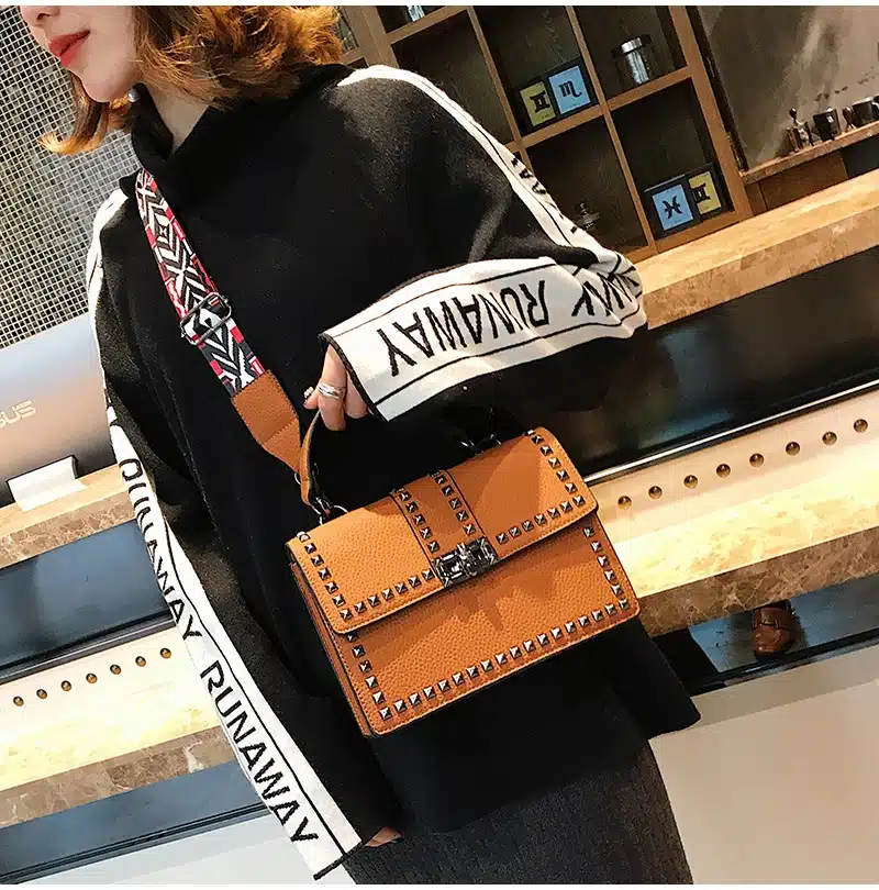 2018 Brand Women Bags Luxury Handbags Women Messenger Bags Cover Rivet Bag Girls Fashion Shoulder Bag Ladies PU Leather Handbags 14