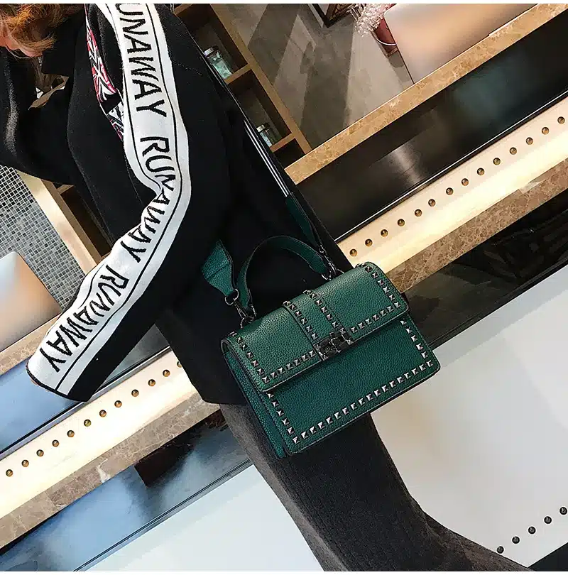 2018 Brand Women Bags Luxury Handbags Women Messenger Bags Cover Rivet Bag Girls Fashion Shoulder Bag Ladies PU Leather Handbags 16