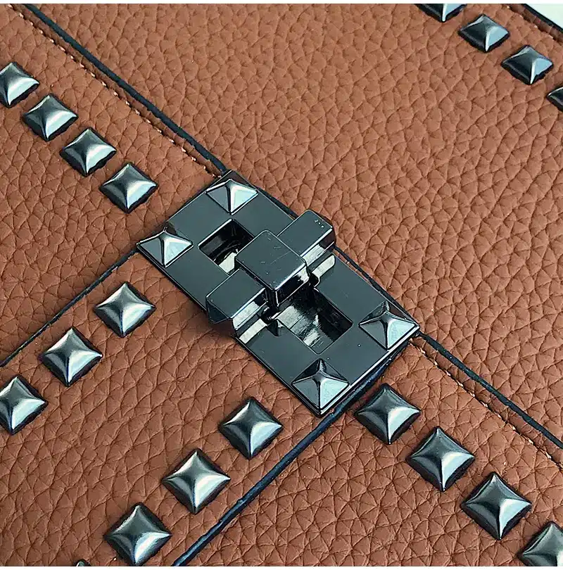 2018 Brand Women Bags Luxury Handbags Women Messenger Bags Cover Rivet Bag Girls Fashion Shoulder Bag Ladies PU Leather Handbags 29